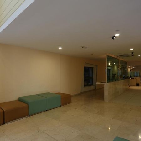 Ji Hotel Dongzhimen Beijing Exterior photo
