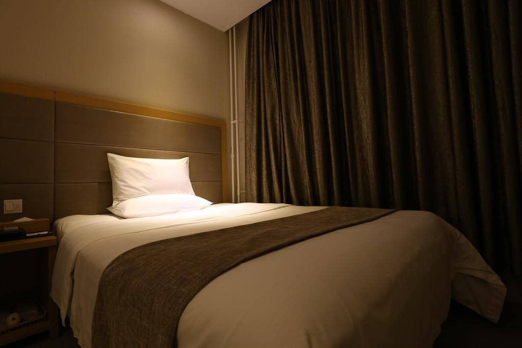Ji Hotel Dongzhimen Beijing Room photo